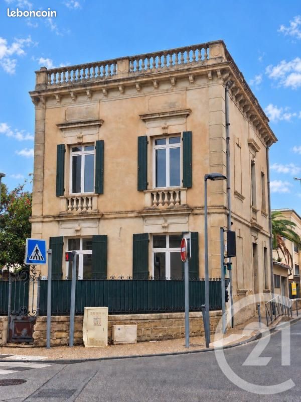 Maison 6 pièces 153 m² · à Carpentras · 153 m² · 275 000 €