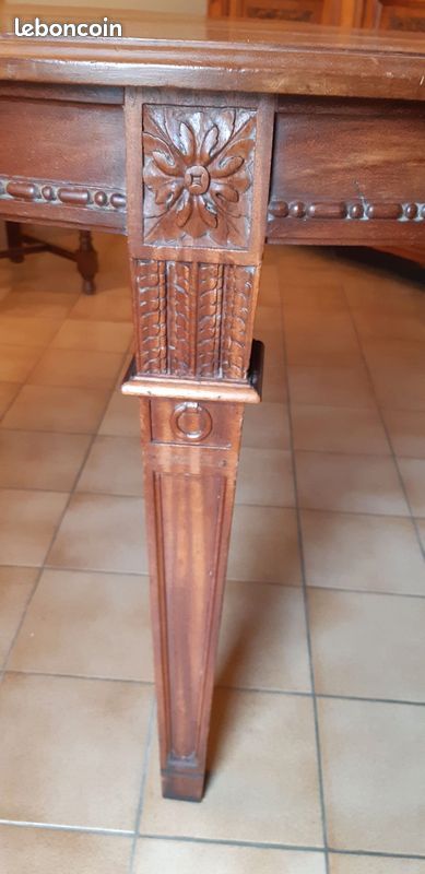 URGENT A RENOVER - Belle table ronde ancienne en bois massif avec rallonge (image 4)
