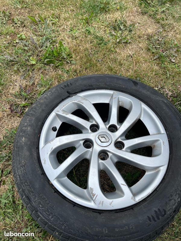 Jante Renault 16 pouces Mégane scenic 3 (image 1)