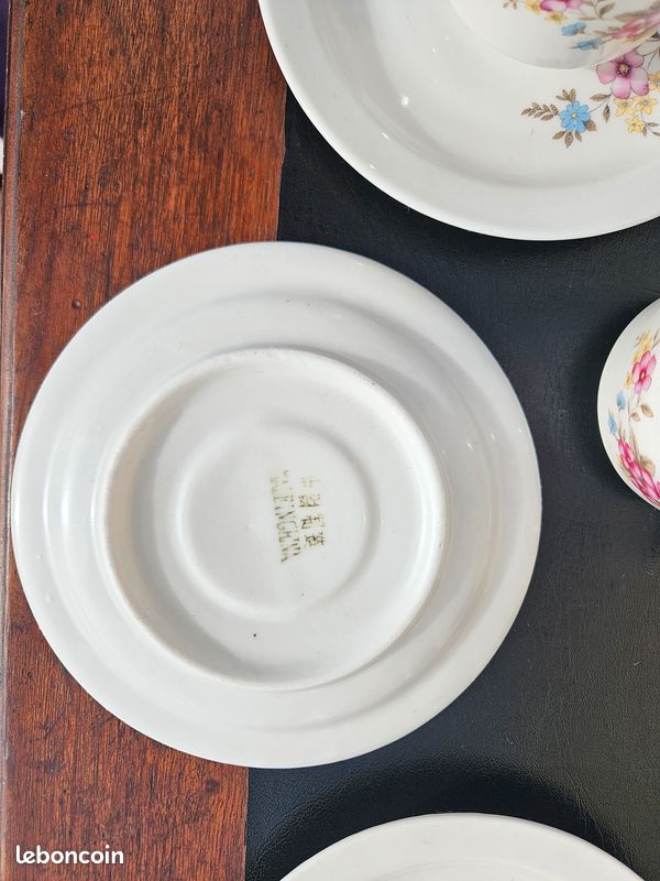 8 tasses 8 soucoupes porcelaine de chine (image 7)