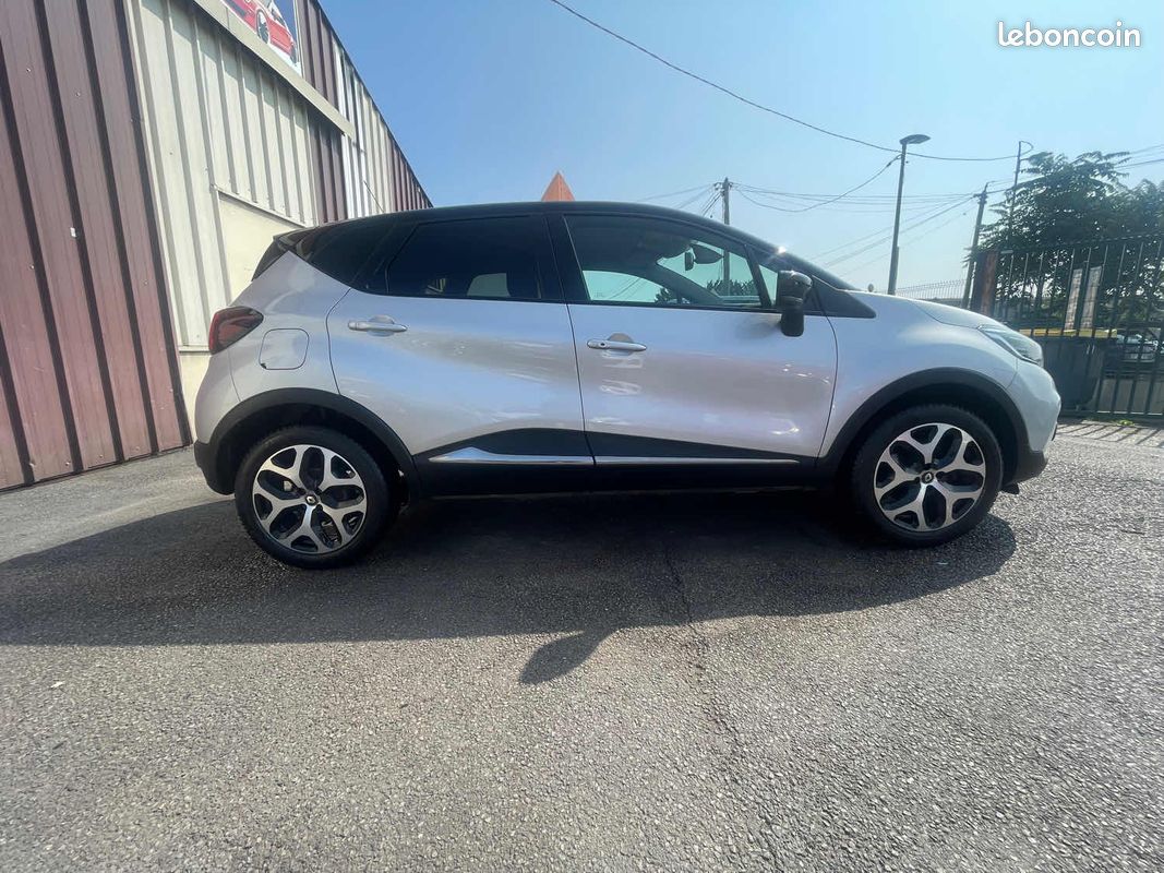Renault captur phase 2 1.3 tce 150cv s-edition 2018 (image 8)