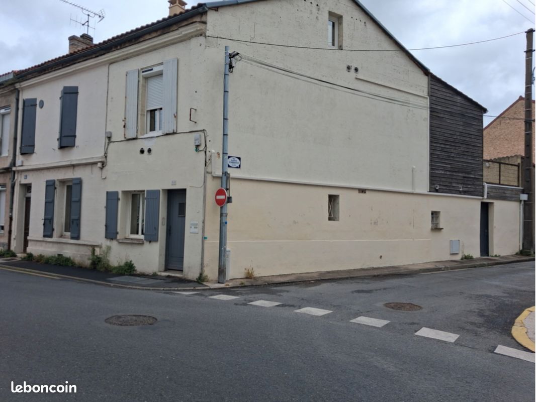 Maison 5 pièces 140 m² · à Angoulême · 140 m² · 220 000 €