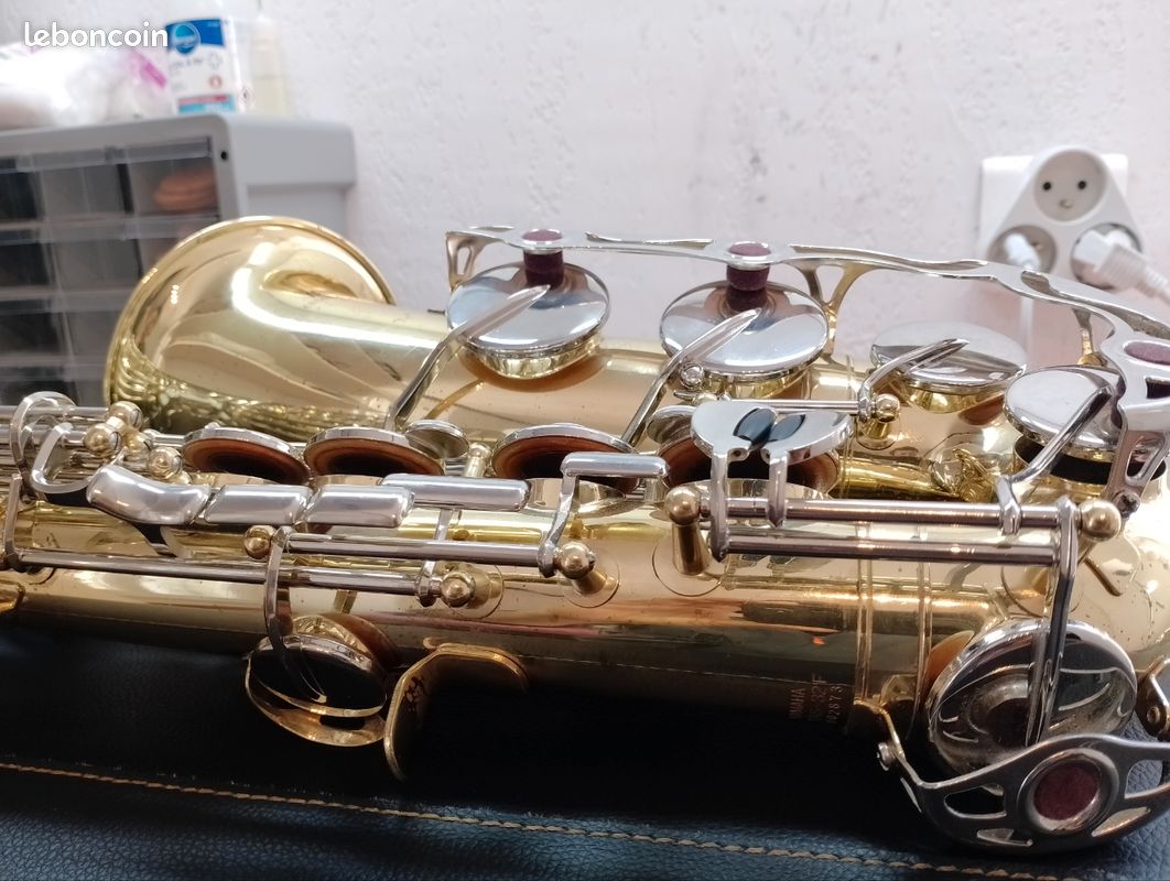 Saxophone alto Yamaha F-32(logo purple) (image 6)