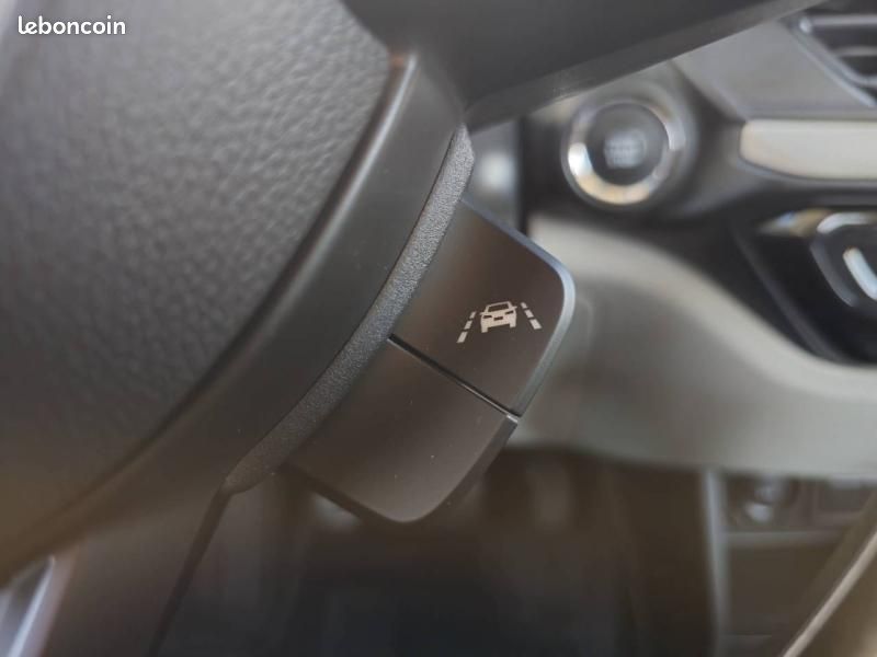 Suzuki Swift 1.2 Hybrid 83ch Avantage (image 12)