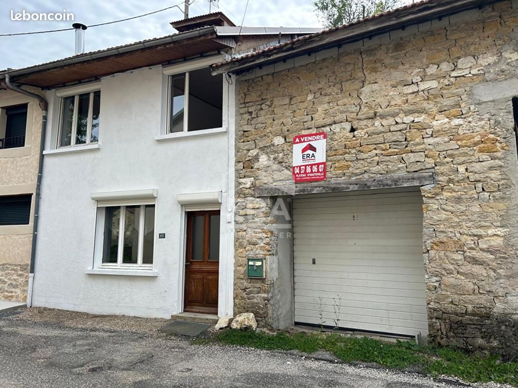 Maison 3 pièces 65 m² · à Brénod · 65 m² · 76 000 €
