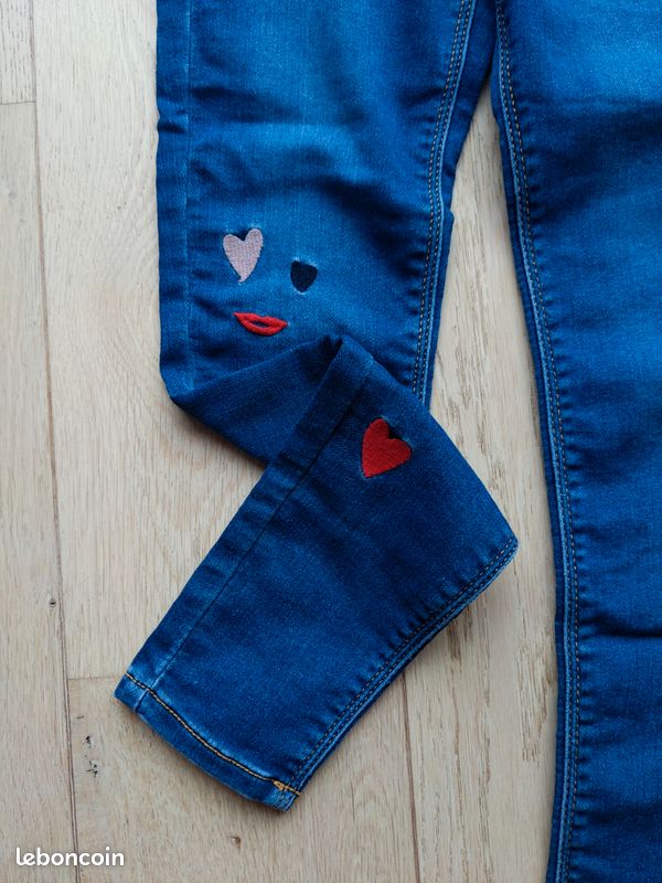 Lot pantalons 9ans (image 5)