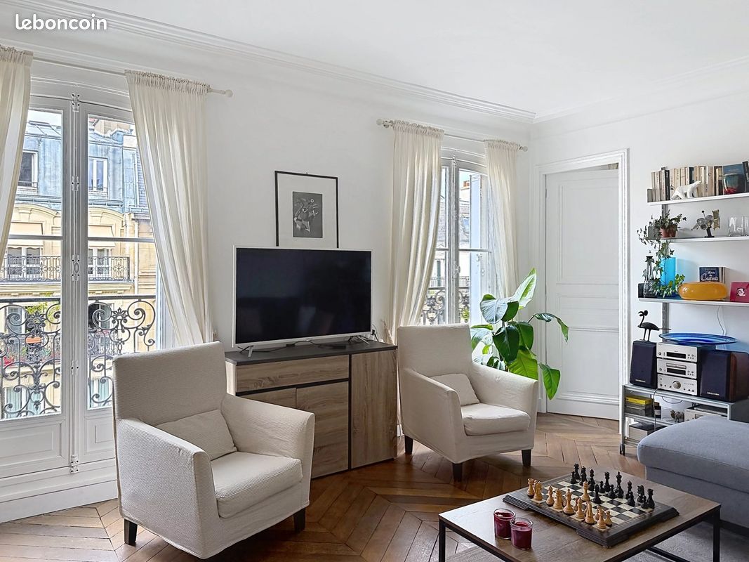 Appartement 3 pièces 74 m² · à Paris · 74 m² · 1 071 000 €