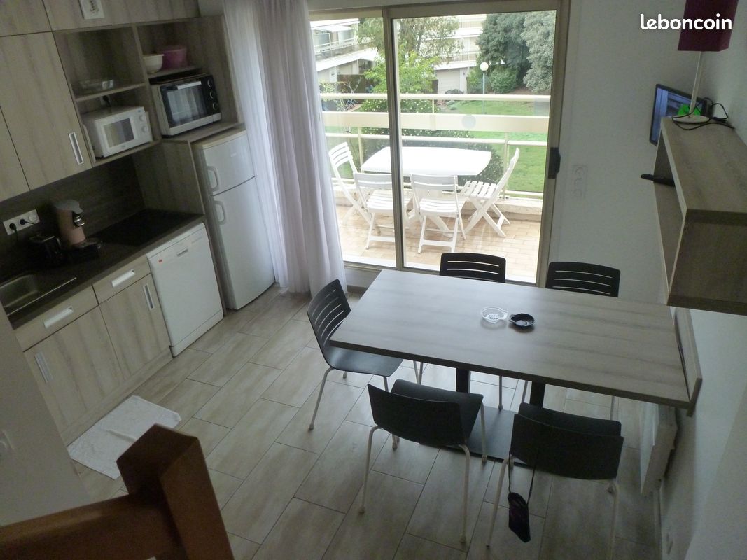 Appartement 4 pièces 57 m² · à Saint-Raphaël · 57 m² · 19 000 €