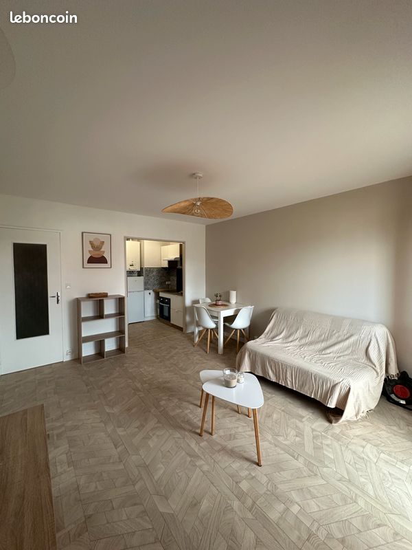 Appartement 2 pièces 43 m² · à Châtellerault · 43 m² · 650 €/mois