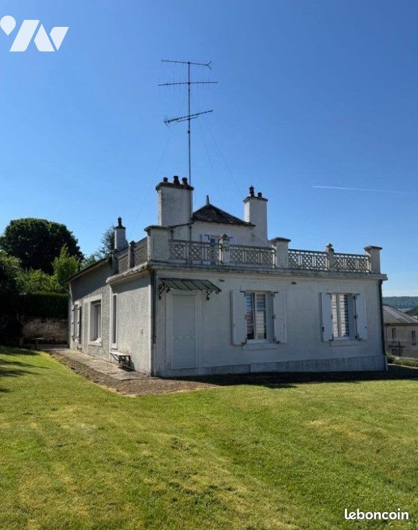 Maison 8 pièces 150 m² · à Blagny · 150 m² · 190 000 €