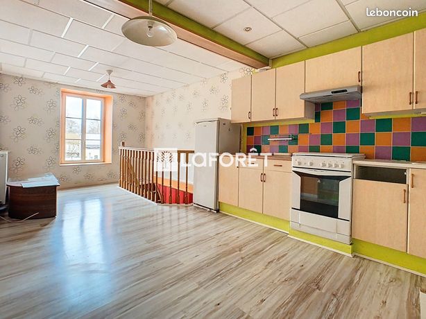 Maison 3 pièces 136 m²