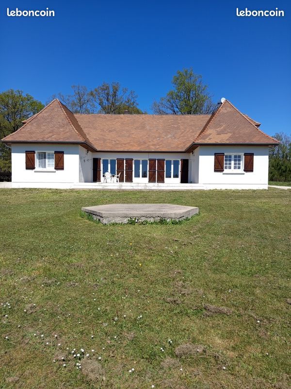 Maison 11 pièces 200 m² · à Mareuil en Périgord · 200 m² · 335 000 €