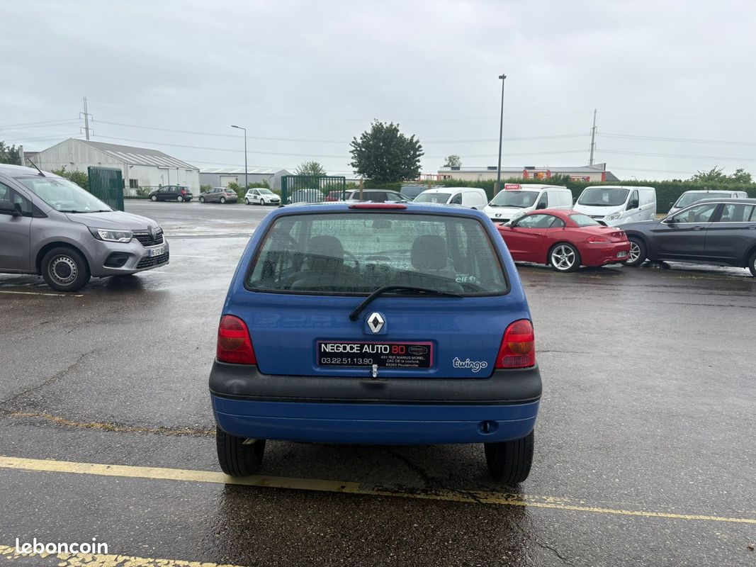 RENAULT TWINGO Emotion 1.2i 60 CV 118300 KM 01/2007 VITRES ÉLECTRIQUES CLIMATISATION (image 6)
