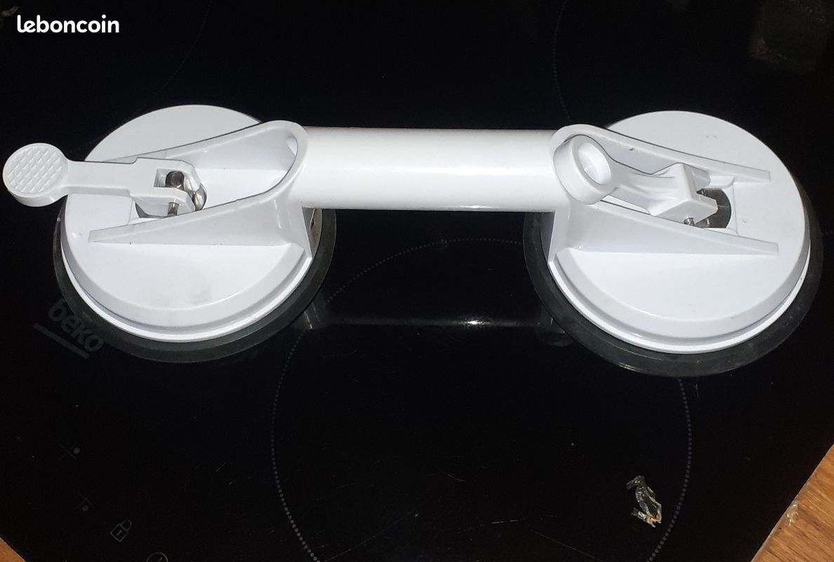 Poignée de douche ou baignoire à ventouse (image 2)
