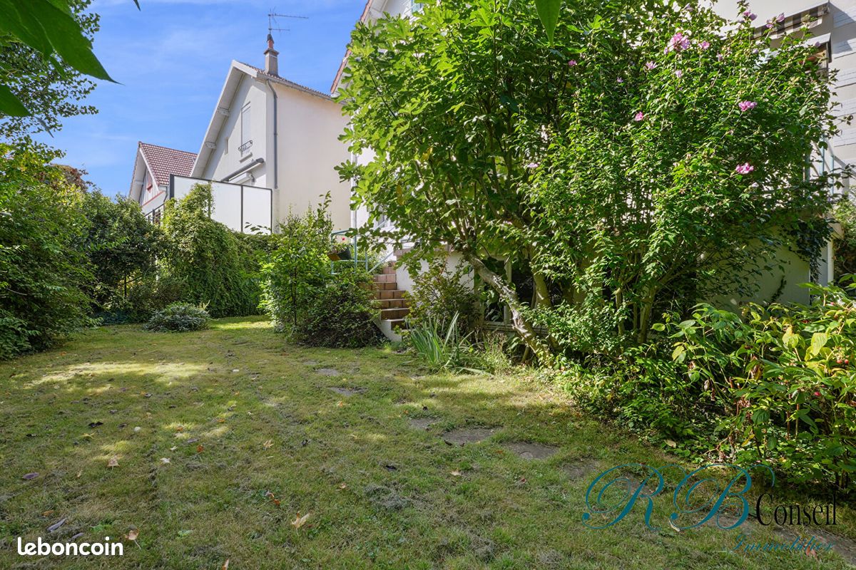 Maison 6 pièces 170 m² · à Châtenay-Malabry · 170 m² · 990 000 €
