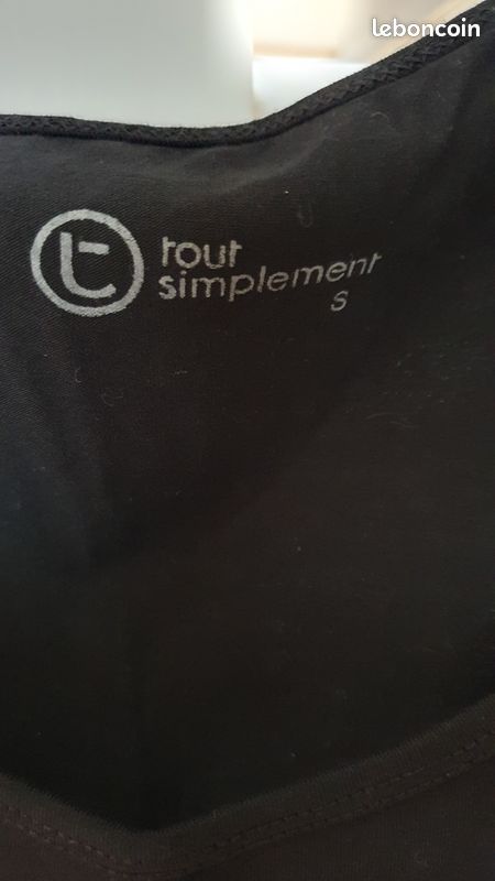 Tee shirt (image 2)