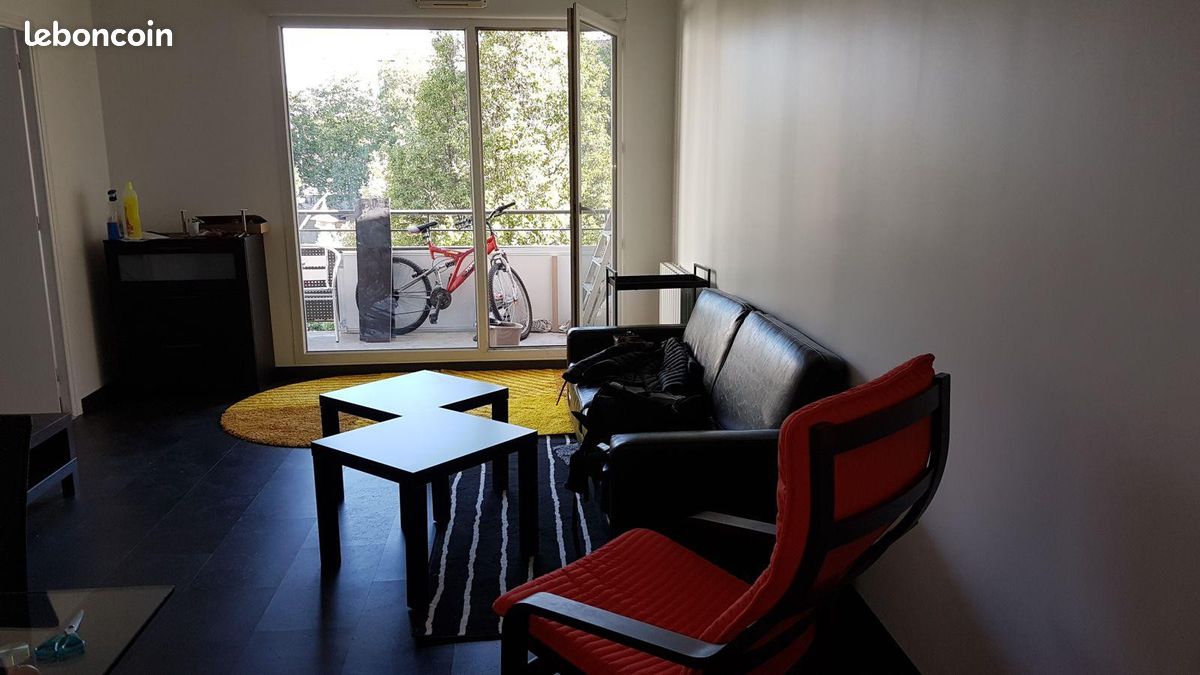 Appartement 4 pièces 85 m² · à Ivry-sur-Seine · 85 m² · 800 €/mois