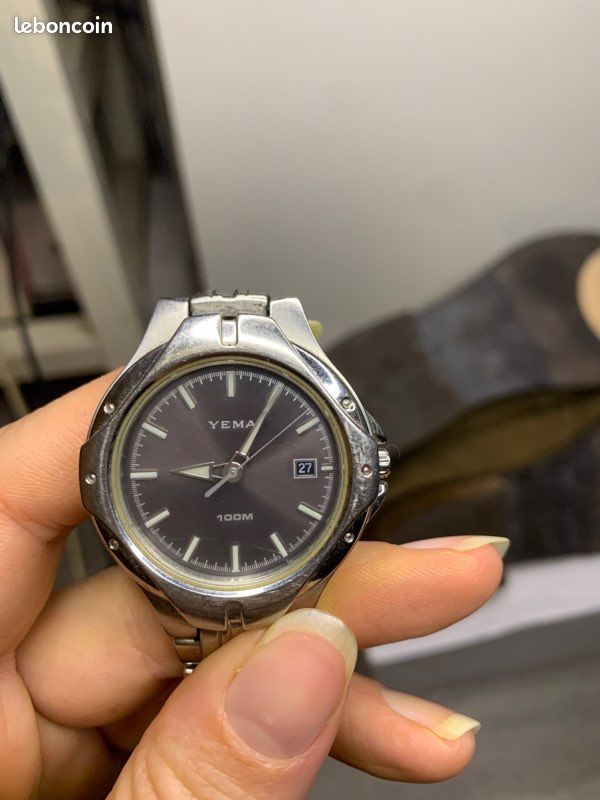 Lot De 2 Montres Yema HS Et Atlas - Neuves Mais Verre Cassé - À Réparer Ou Pour Pièces