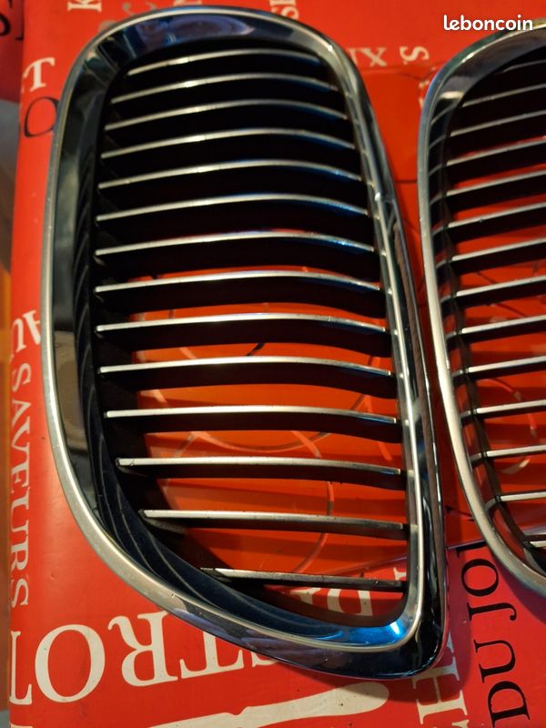 Calandre bmwe92 (image 3)