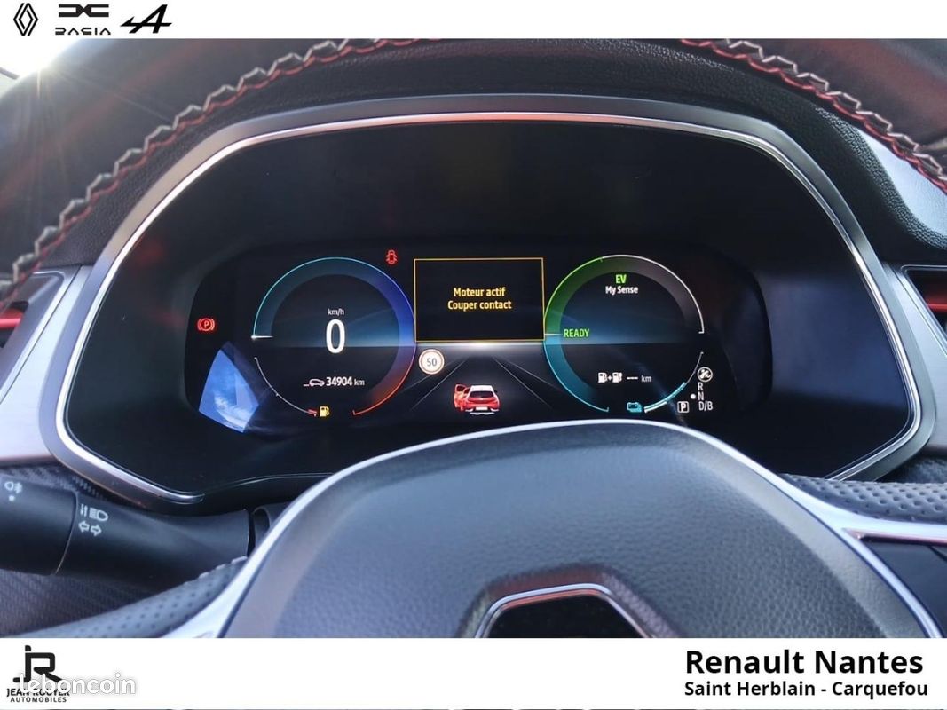 Renault Captur E-Tech hybride rechargeable 160ch RS Line (image 12)