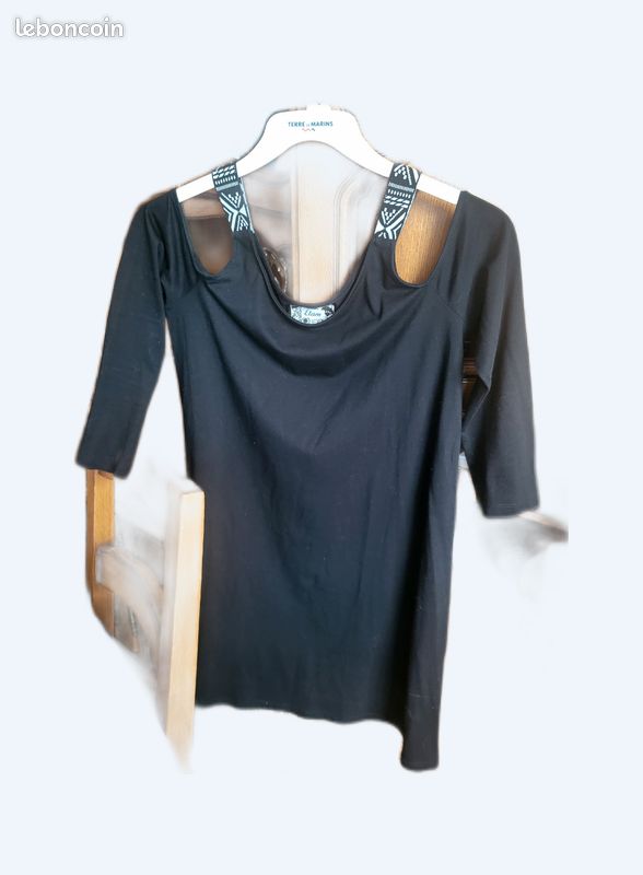 Robe épaule dénudé de chez Etam très bon état légère (image 1)