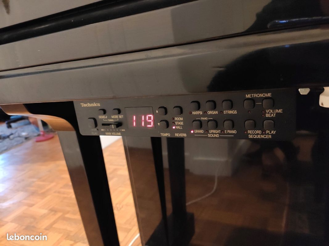 Piano Yamaha U3 Silent system (image 4)