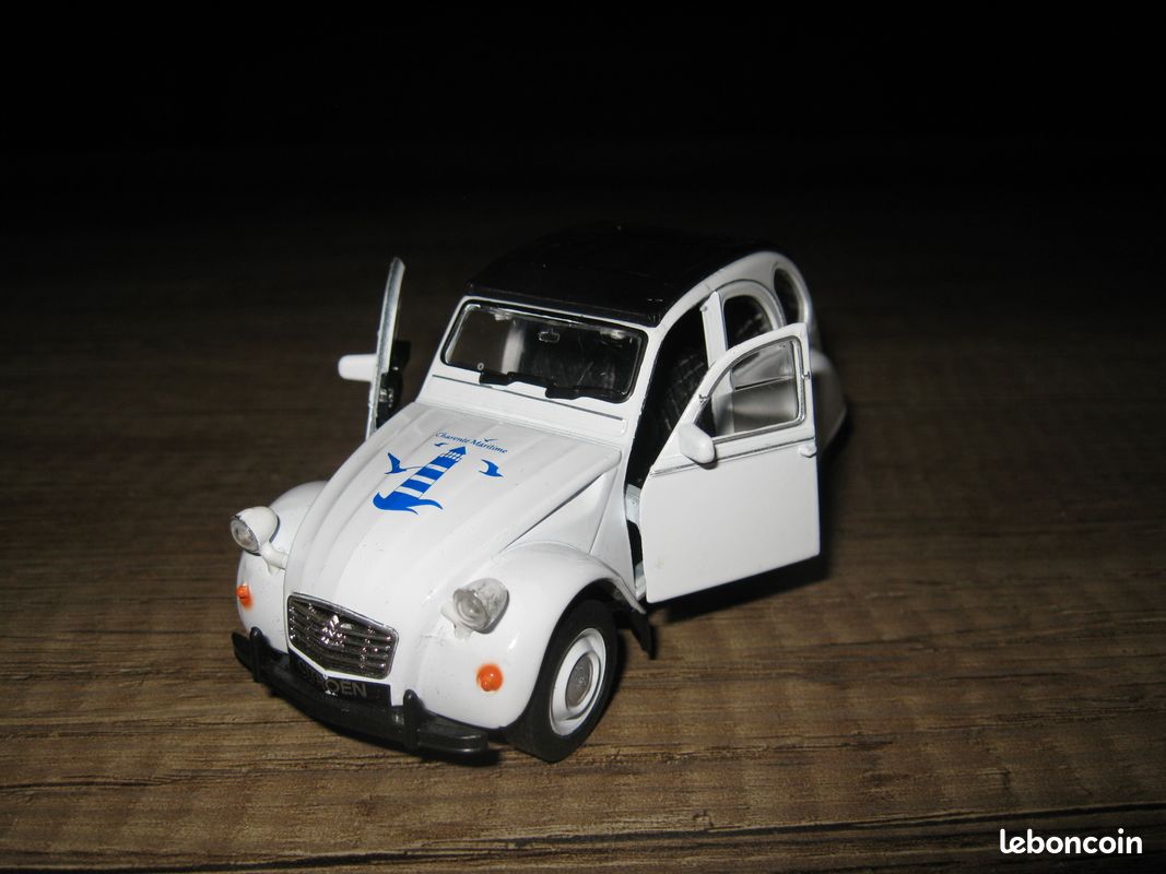 ANCIENNE JRD N°155 "RARE SIMCA 1000 ORANGE"en boite d'origine 1962 1/43
