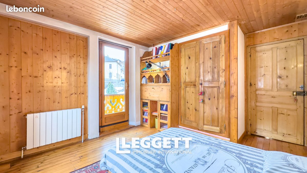 Maison 9 pièces 193 m² (image 9)