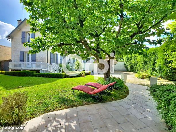 Propriété 7 pièces 260 m²