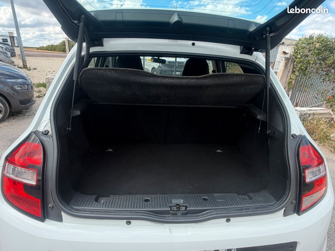 Renault Twingo III 1.0 SCE 70 Ch ESSENCE (image 4)