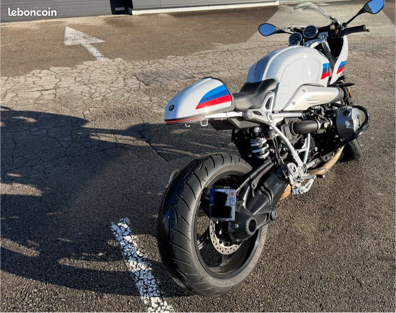Vos R nine t racer - Motos