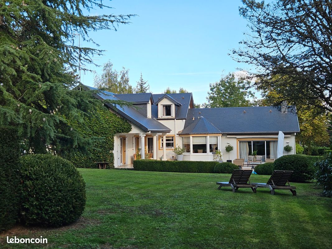 Maison 8 pièces 280 m² · à Thionville · 280 m² · 1 360 000 €