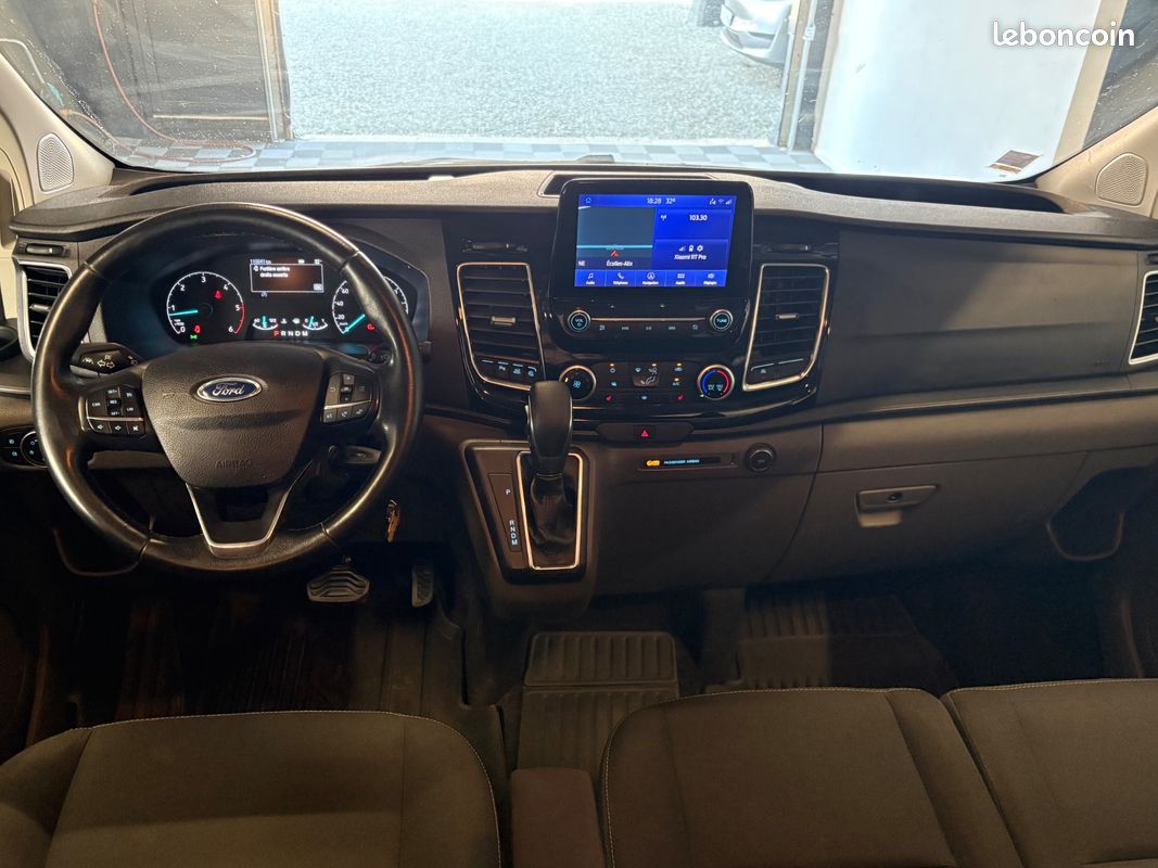 FORD TRANSIT CUSTOM FOURGON 300 2.0 TDCI 170ch L1H1 COURT 6 PL LIMITED BVA S&S / ATTELAGE - PORTES LATÉRALES - CARPLAY (image 3)