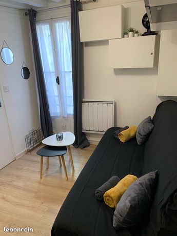 Très beau studio meublé à Versailles