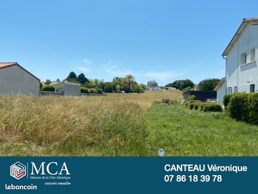 Terrain 1 048 m² Arvert · 114 400 €