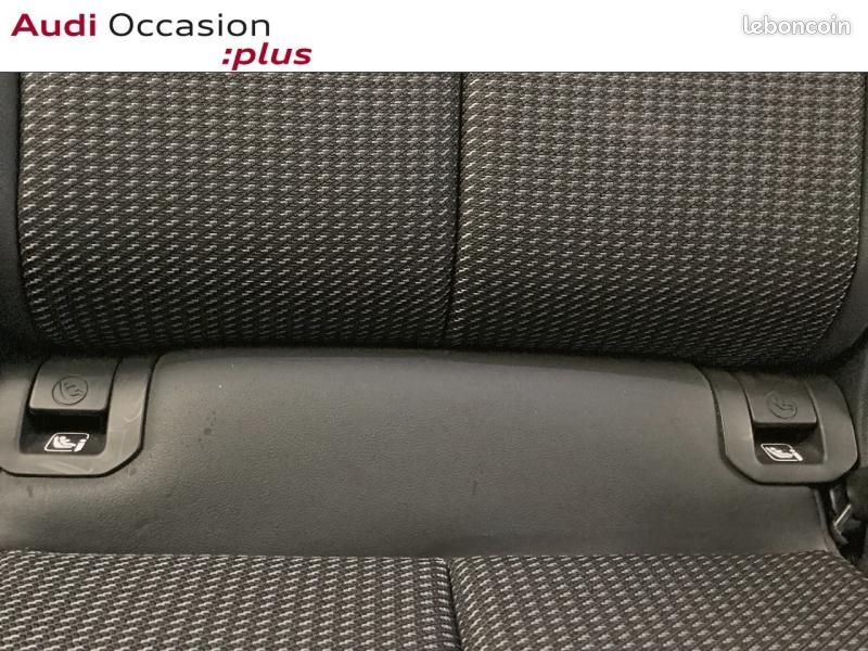 Audi Q3 45 TFSI e 245ch S line S tronic 6 (image 24)