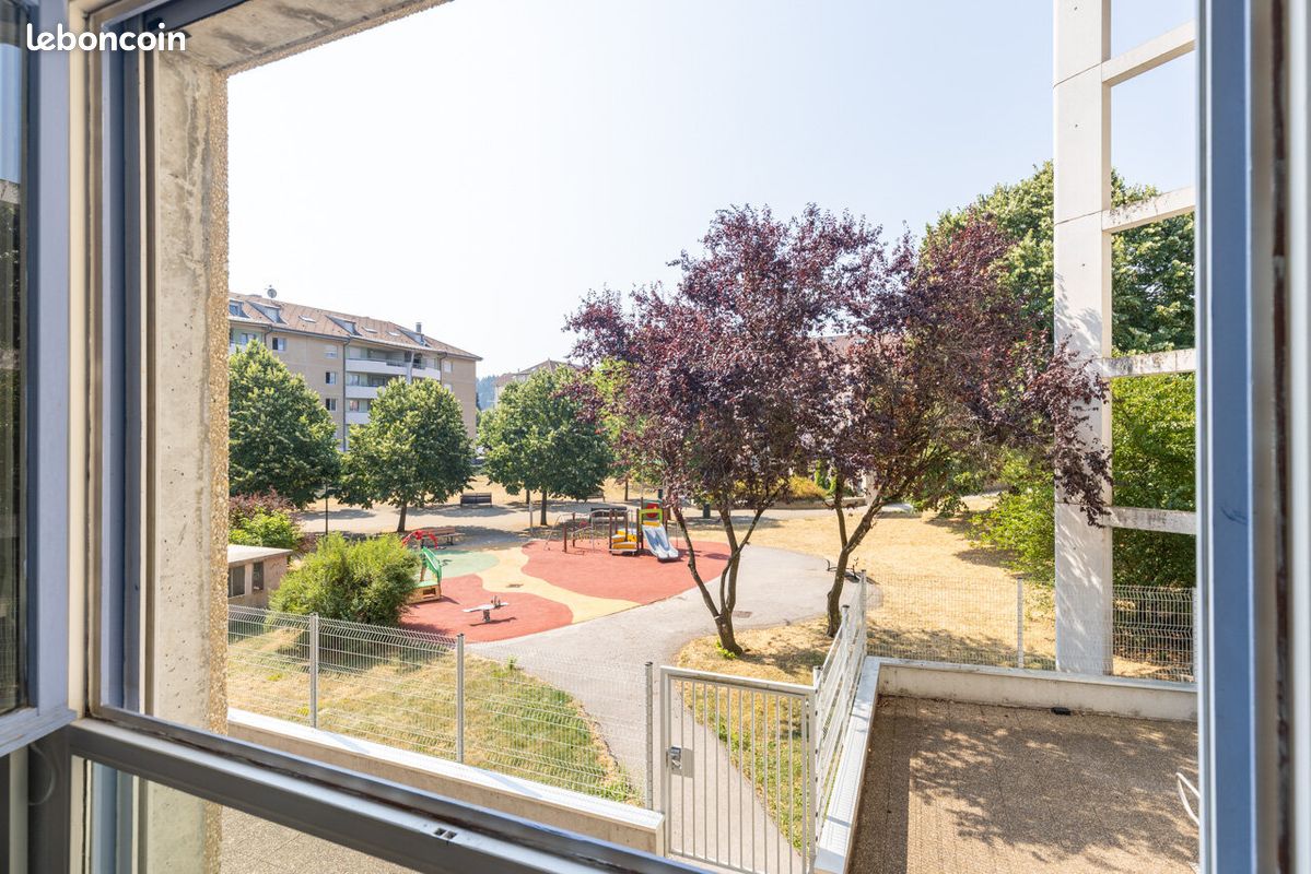 Appartement 1 pièce 43 m² · à Pontarlier · 43 m² · 150 000 €