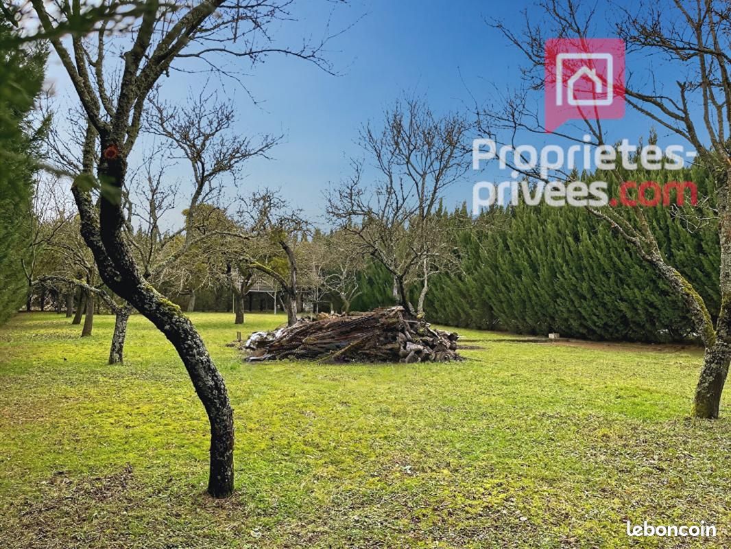 Terrain agricole 1 433 m² Lucey · 31 990 €