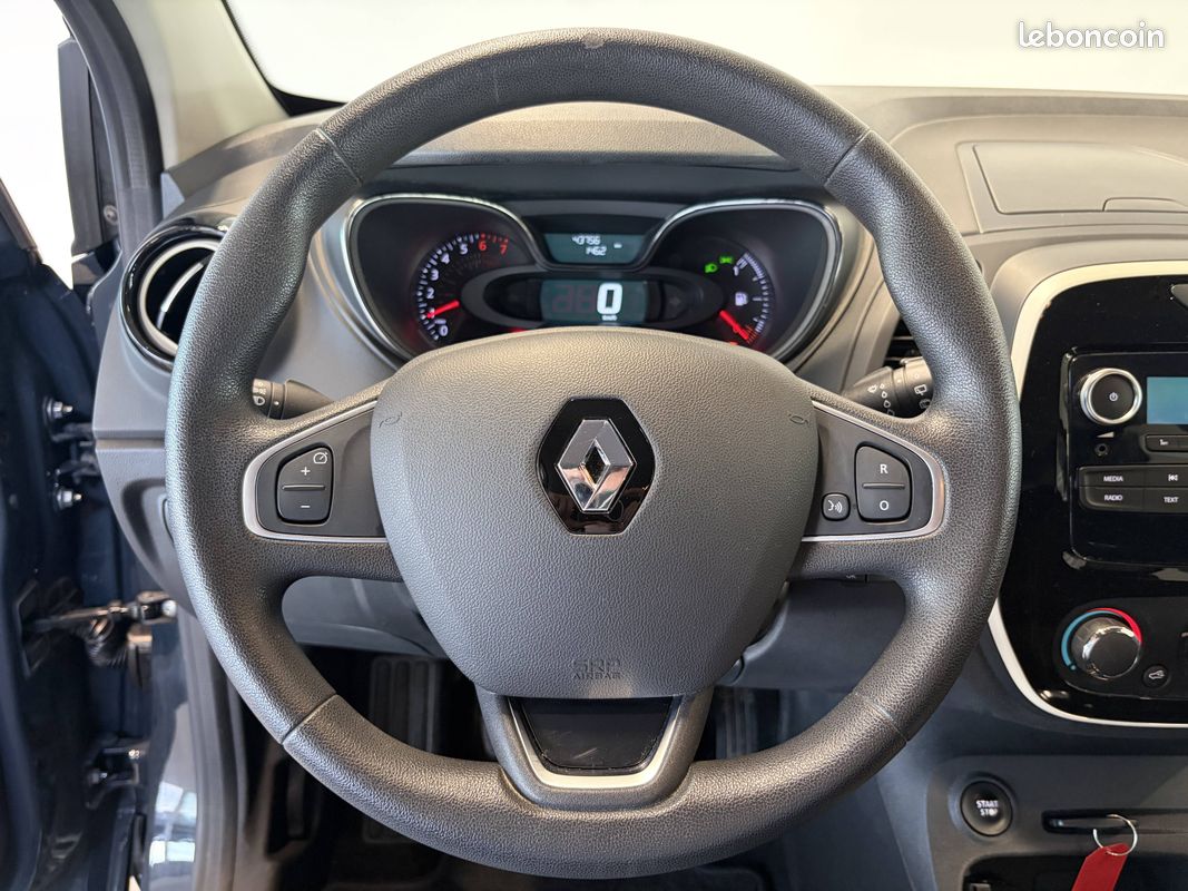 RENAULT Captur TCe 90 - 19 Life (image 27)