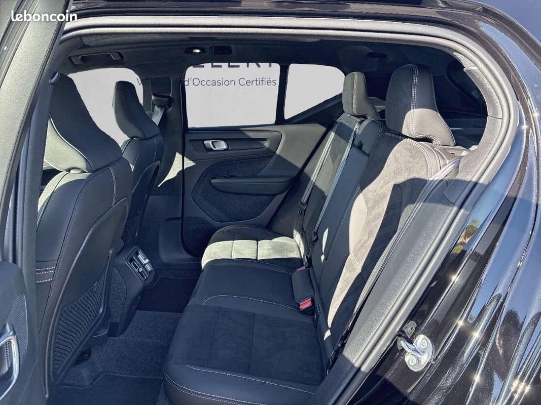 VOLVO XC40 B3 163 ch DCT7 Ultra (image 6)