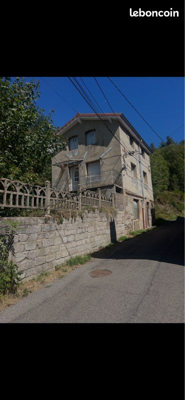 Maison 4 pièces 66 m² · à Le Chambon-Feugerolles · 66 m² · 149 000 €