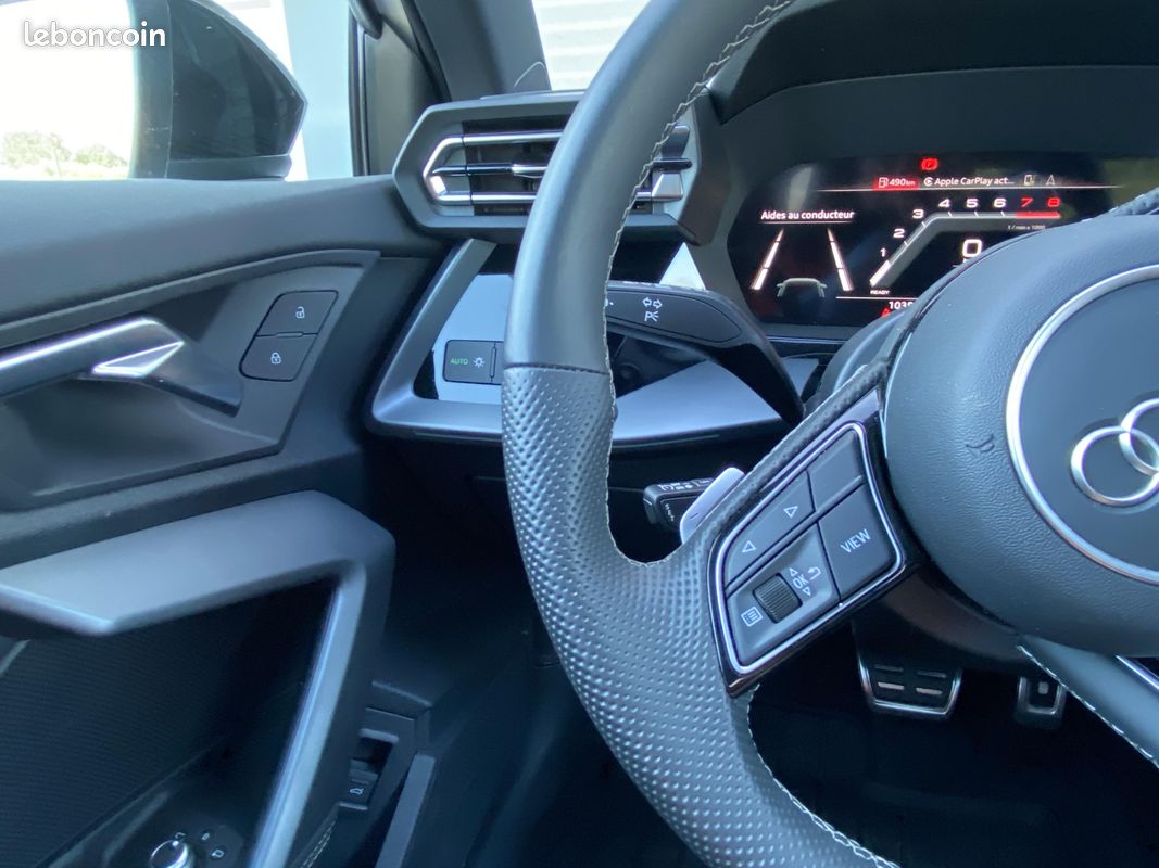 AUDI A3 Berline TFSI 150 ch Hybride S line (image 36)