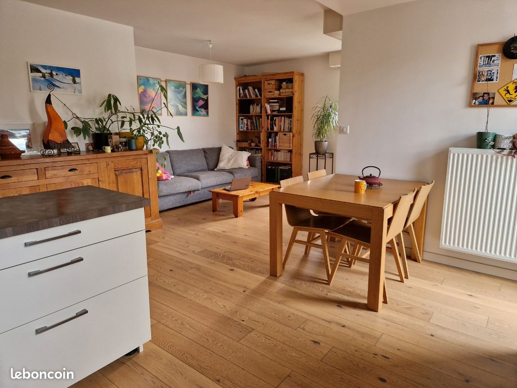 Appartement 3 pièces 65 m² · à Meylan · 65 m² · 270 000 €