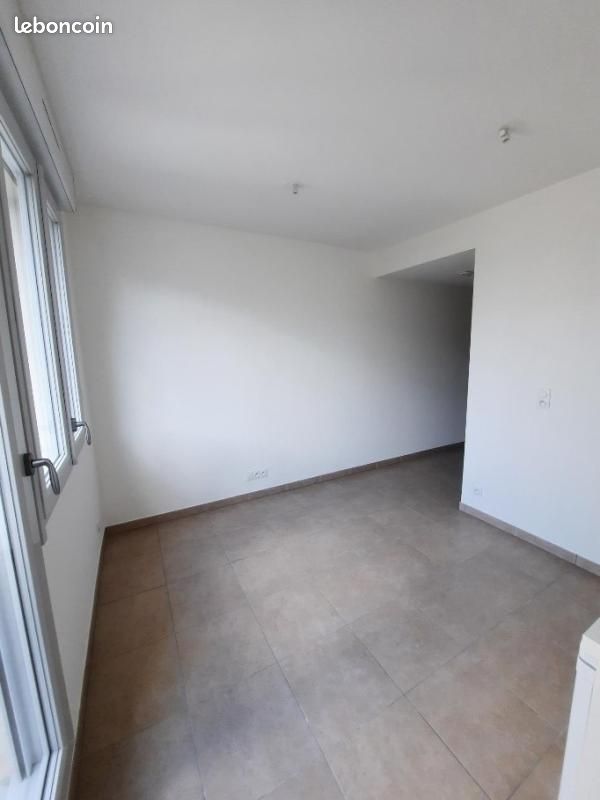 Appartement 1 pièce 18 m² · à Nantes · 18 m² · 307 €