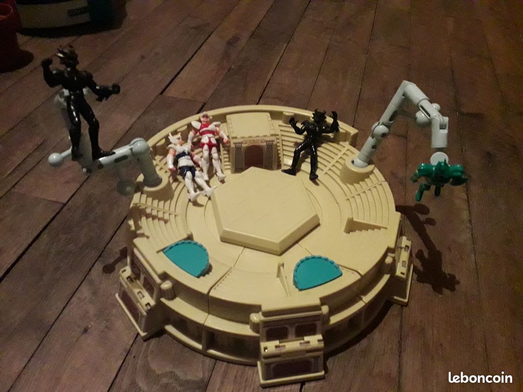 ARÈNE DE COMBAT Saint Seiya Vintage Les Chevaliers Du Zodiaque Bandai 1987 EUR 24,99 - FR