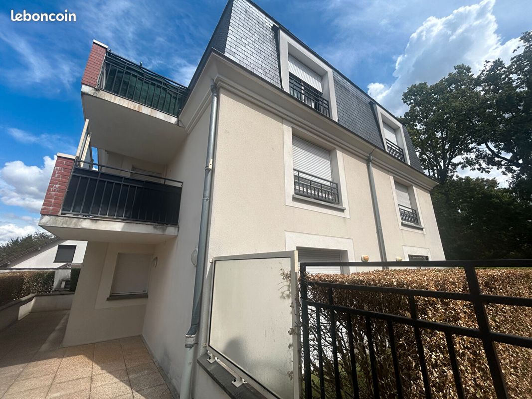 Appartement 1 pièce 33 m² · à Livry-Gargan · 33 m² · 740 €/mois