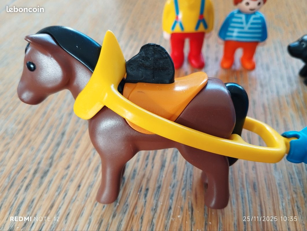 PLAYMOBIL vintage 3503 famille de fermiers avec charette accessoires