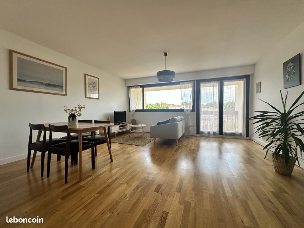 Appartement 3 pièces 72 m² · à La Rochelle · 72 m² · 294 000 €