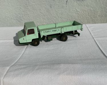 DINKY TOYS ANCIEN #569 BERLIET STRADAIR BENNE