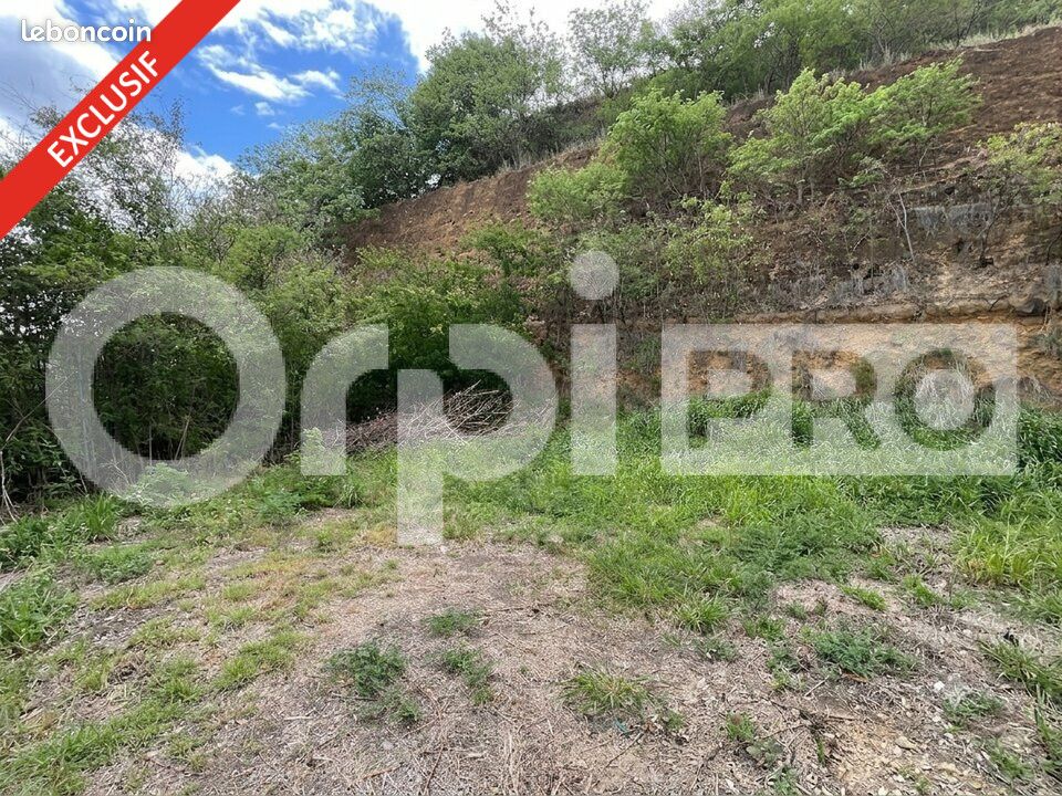 Terrain 659 m² Basse Terre · à Basse-Terre · 135 000 €